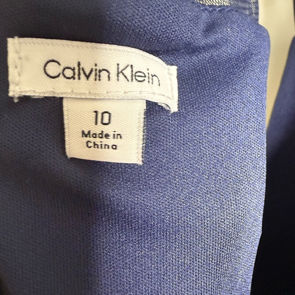 Calvin Klein Gil’s Navy Dress with Sheer Hem Detail, size 10 - Picture 8 of 10